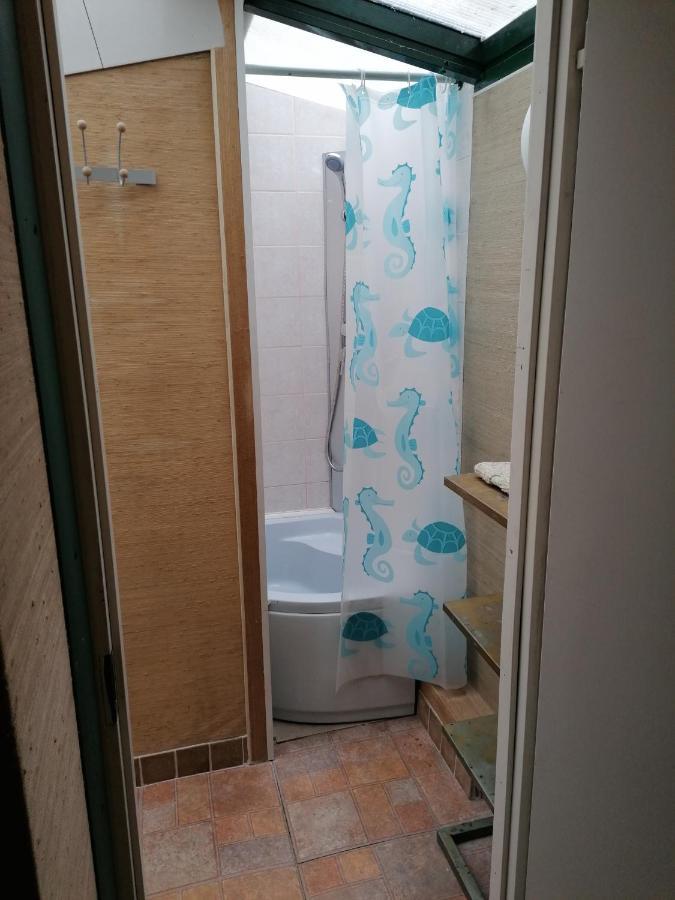 Guest House Krista Jūrkalne 외부 사진